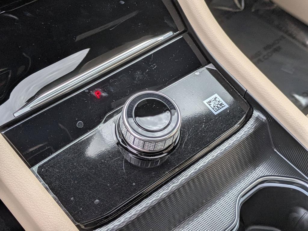 new 2025 Jeep Grand Cherokee car, priced at $50,935