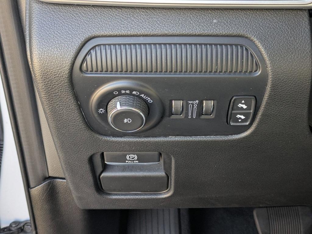 used 2024 Jeep Wagoneer car, priced at $41,479