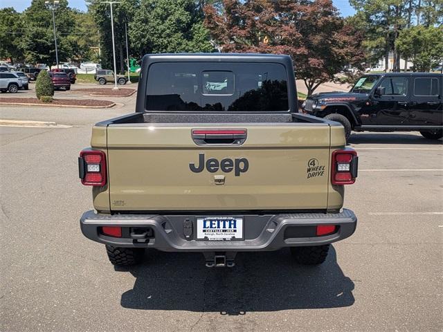 new 2025 Jeep Gladiator car, priced at $53,630