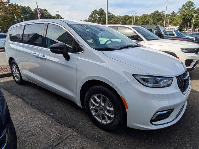 new 2024 Chrysler Pacifica car, priced at $43,500