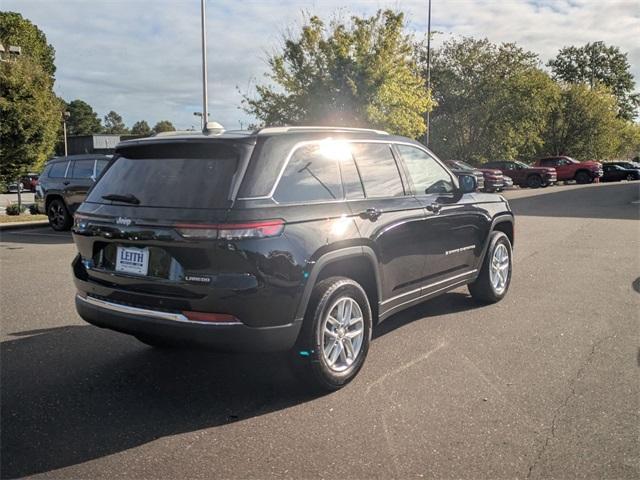 new 2025 Jeep Grand Cherokee car, priced at $42,375