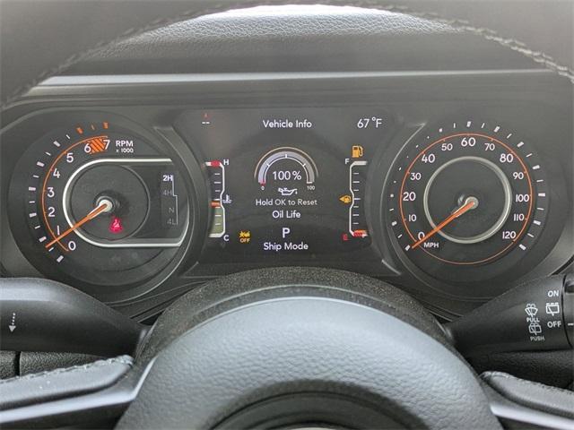 new 2025 Jeep Wrangler car, priced at $59,570