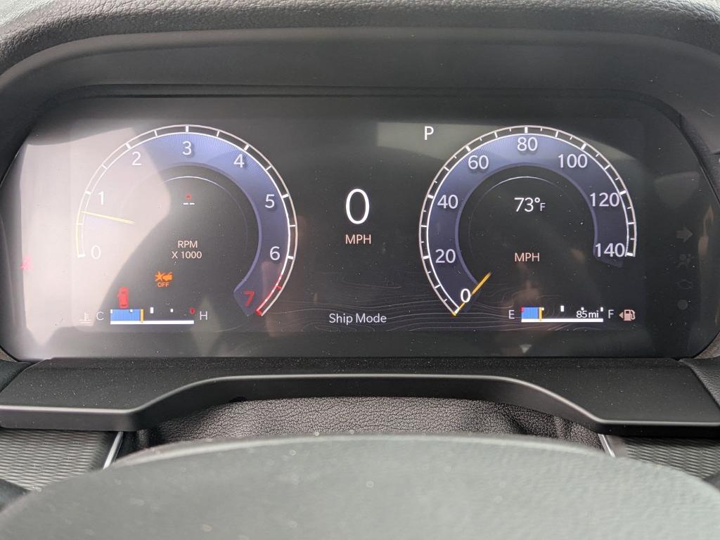 new 2025 Jeep Grand Cherokee car, priced at $42,375
