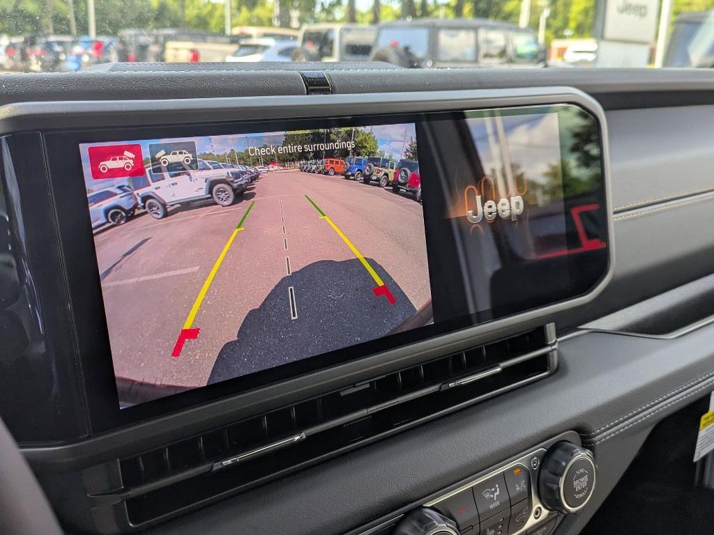 new 2025 Jeep Wrangler car, priced at $58,525