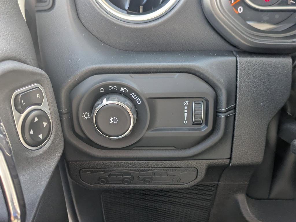 new 2025 Jeep Wrangler car, priced at $58,525