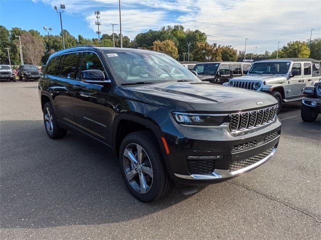 new 2025 Jeep Grand Cherokee L car, priced at $55,530