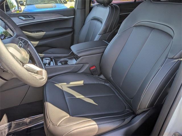 new 2025 Jeep Grand Cherokee L car, priced at $54,440
