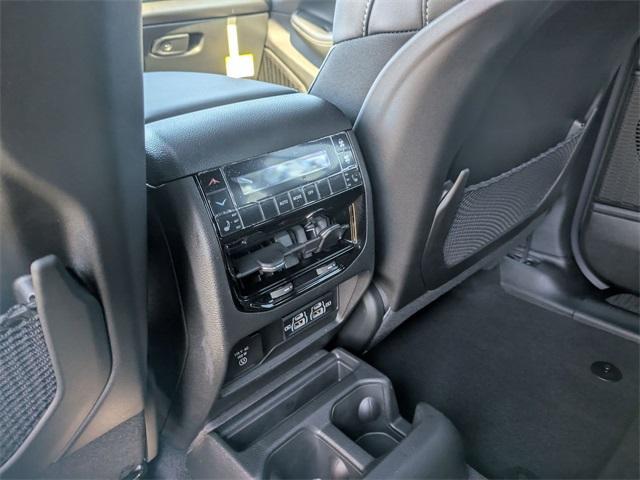 new 2025 Jeep Grand Cherokee L car, priced at $54,440