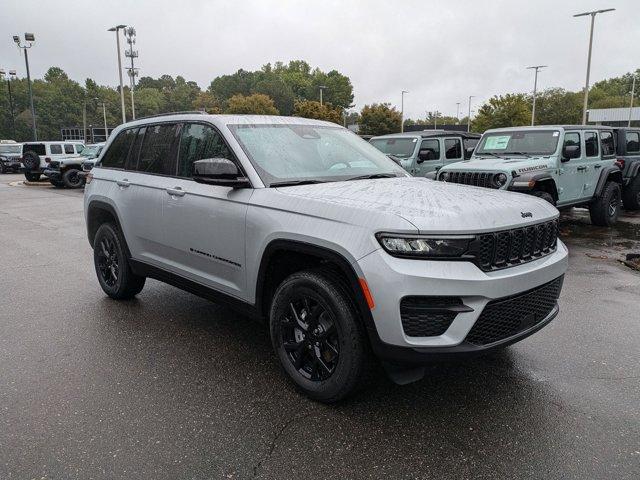 new 2024 Jeep Grand Cherokee L car, priced at $52,170