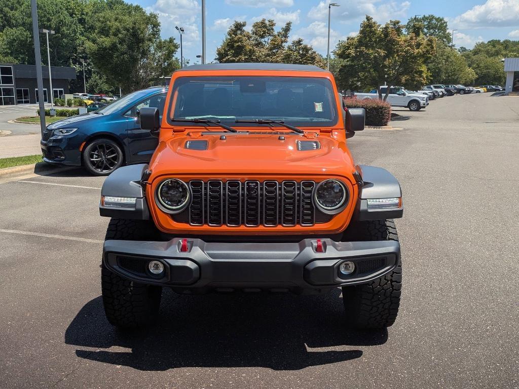 new 2025 Jeep Gladiator car, priced at $58,405