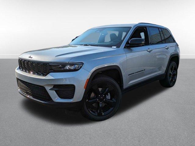 new 2024 Jeep Grand Cherokee car, priced at $47,175