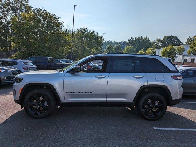 new 2024 Jeep Grand Cherokee car, priced at $47,175