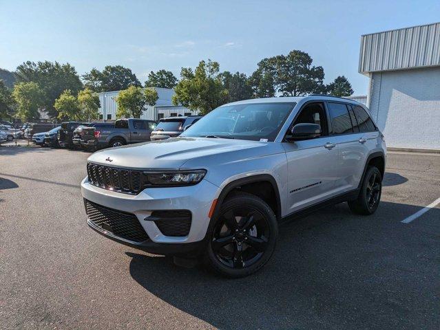 new 2024 Jeep Grand Cherokee car, priced at $47,175