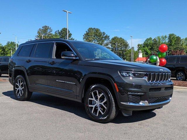 new 2024 Jeep Grand Cherokee L car, priced at $50,295