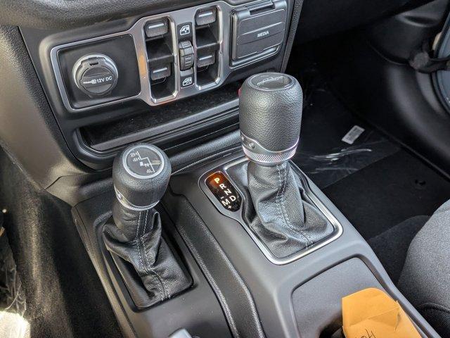 new 2025 Jeep Gladiator car, priced at $47,505