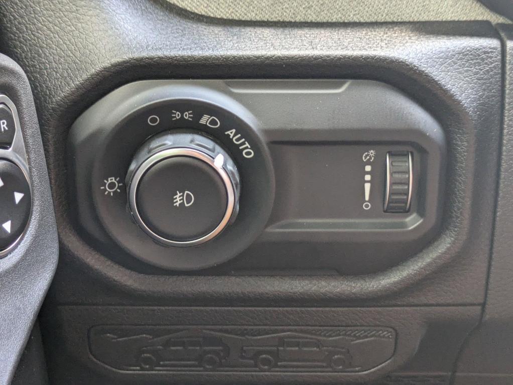 new 2025 Jeep Wrangler car, priced at $54,575