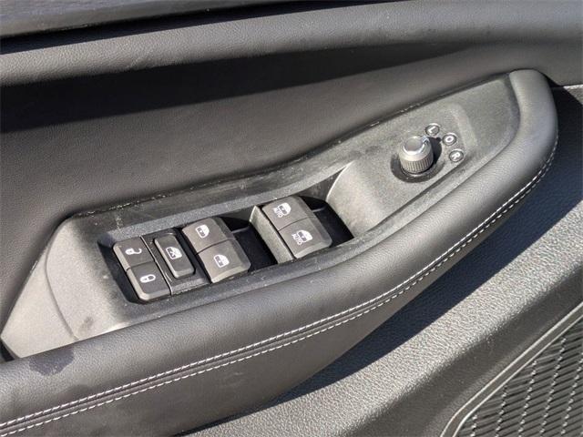 new 2025 Jeep Grand Cherokee car, priced at $44,370