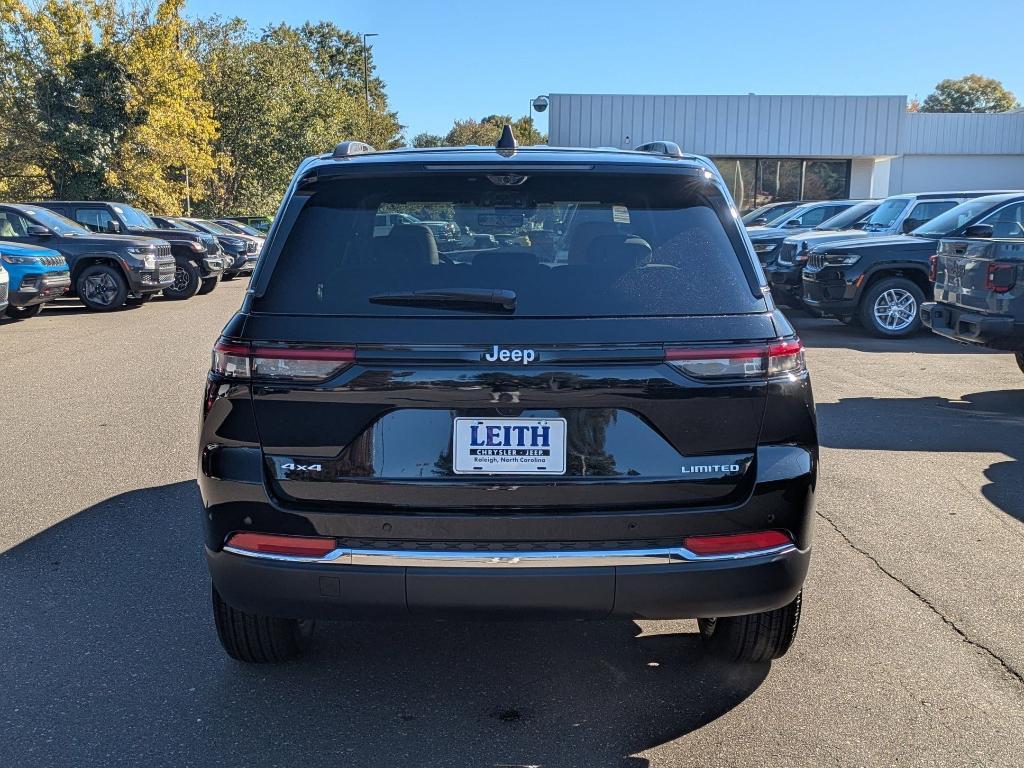 new 2025 Jeep Grand Cherokee car, priced at $53,930