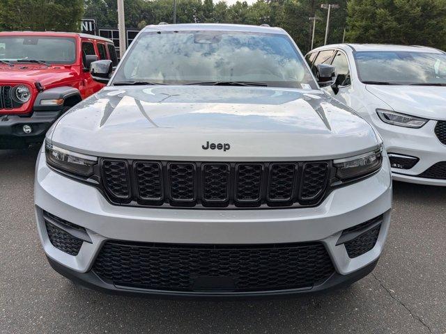 new 2024 Jeep Grand Cherokee car, priced at $50,170