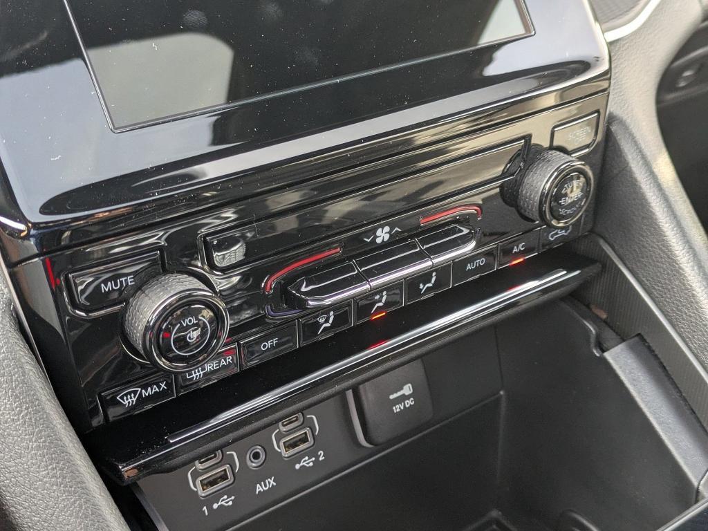 new 2025 Jeep Grand Cherokee car, priced at $42,375