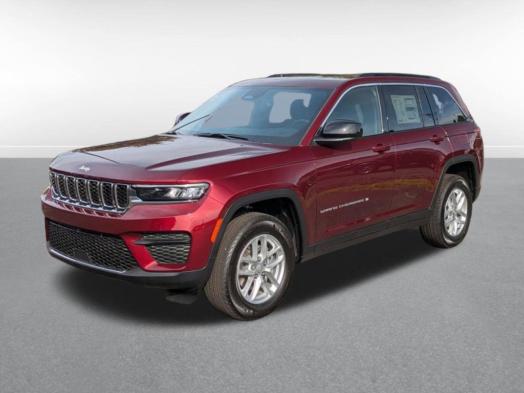 new 2025 Jeep Grand Cherokee car, priced at $42,375