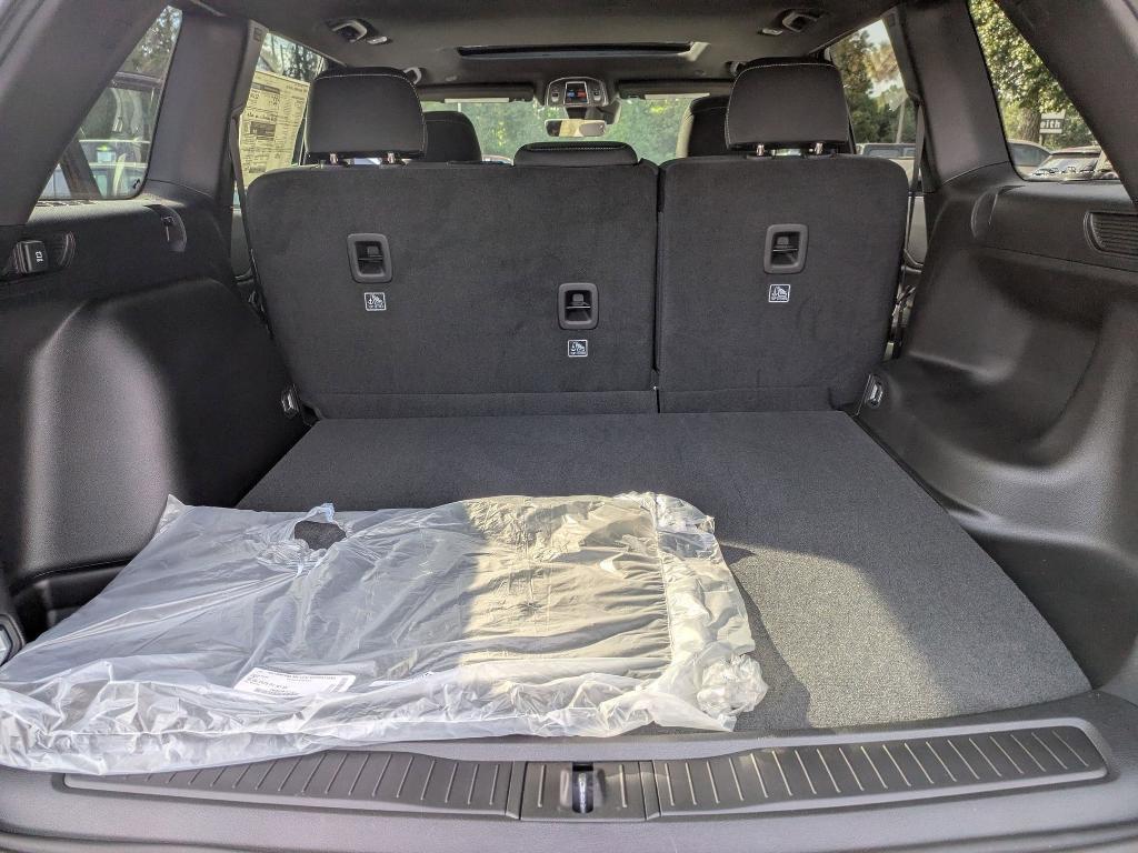 new 2025 Jeep Grand Cherokee car, priced at $42,375