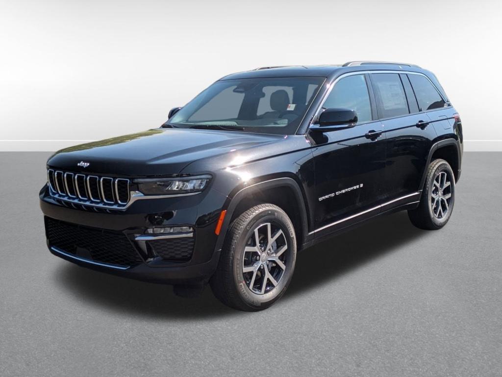 new 2025 Jeep Grand Cherokee car, priced at $48,010