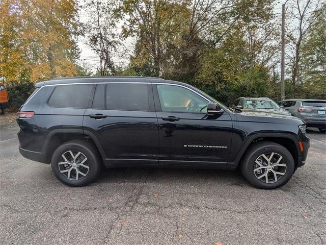 new 2024 Jeep Grand Cherokee L car, priced at $54,910