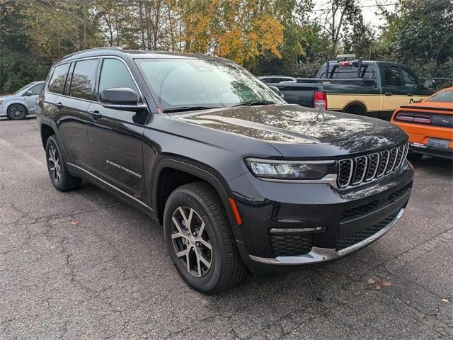 new 2024 Jeep Grand Cherokee L car, priced at $54,910