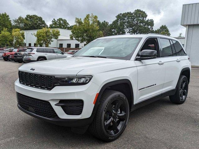 new 2024 Jeep Grand Cherokee L car, priced at $53,175