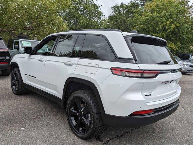 new 2024 Jeep Grand Cherokee L car, priced at $53,175