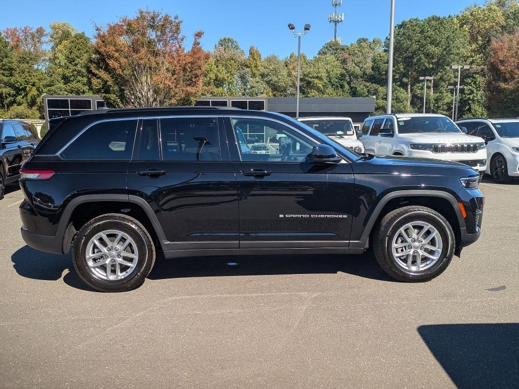 new 2025 Jeep Grand Cherokee car, priced at $42,375