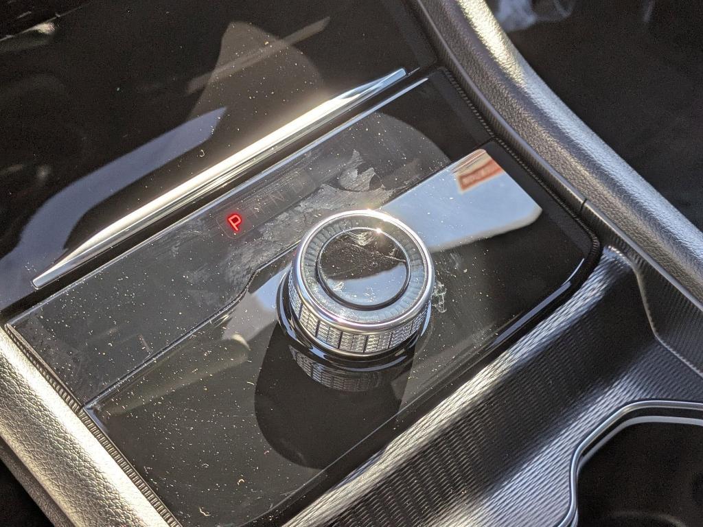 new 2025 Jeep Grand Cherokee car, priced at $42,375