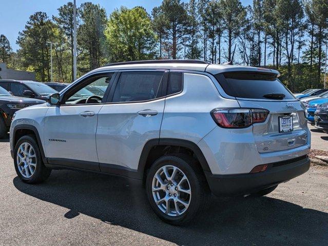 new 2024 Jeep Compass car, priced at $40,435