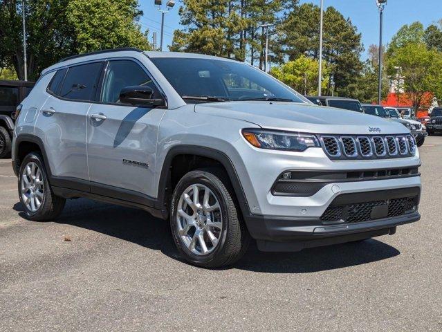 new 2024 Jeep Compass car, priced at $40,435