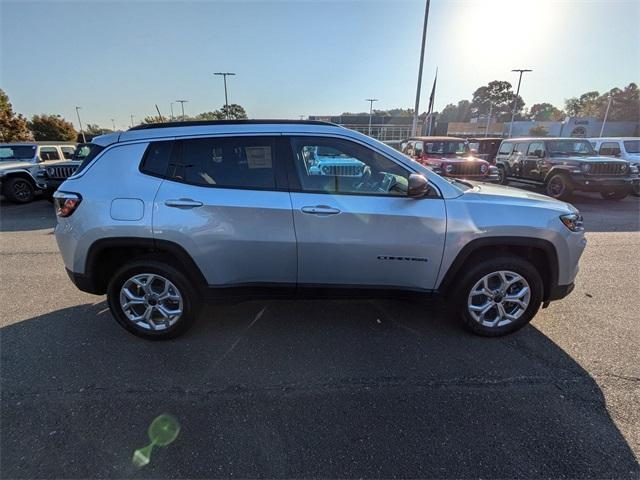 new 2025 Jeep Compass car, priced at $36,310