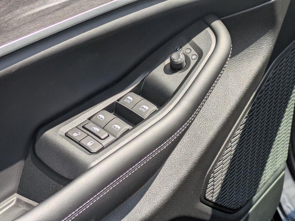 new 2025 Jeep Grand Cherokee car, priced at $48,010