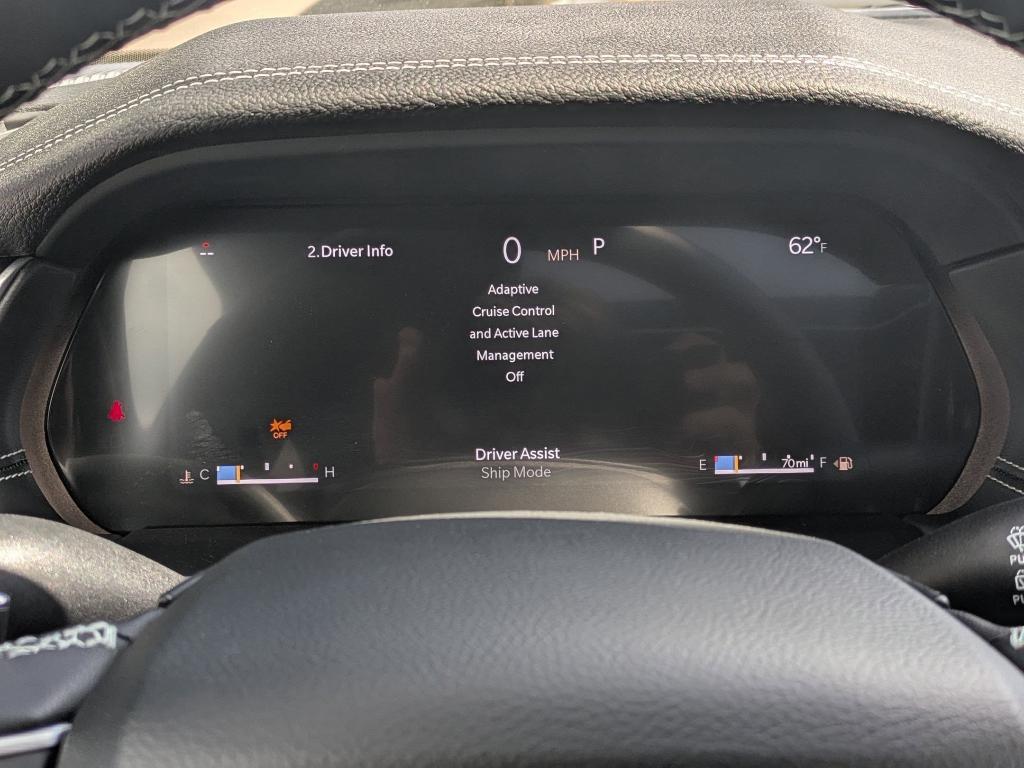 new 2025 Jeep Grand Cherokee car, priced at $48,010