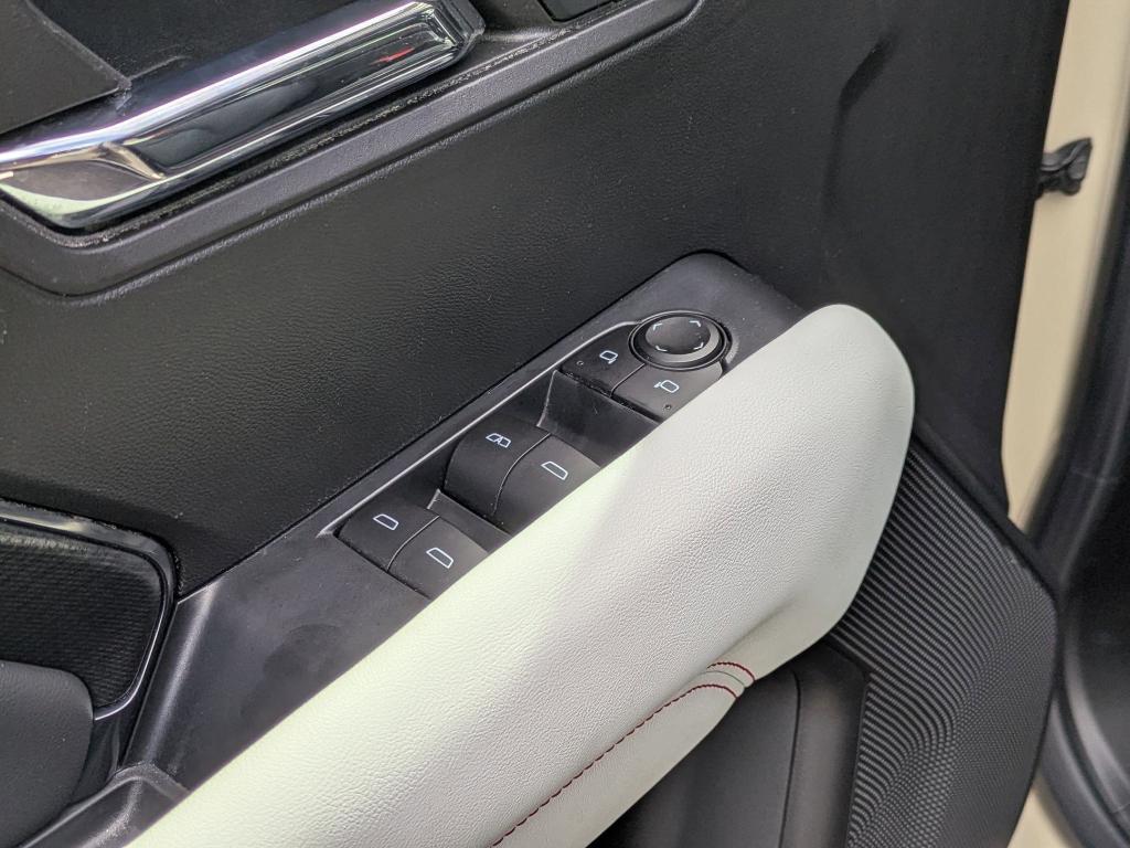 used 2023 GMC Canyon car, priced at $47,988