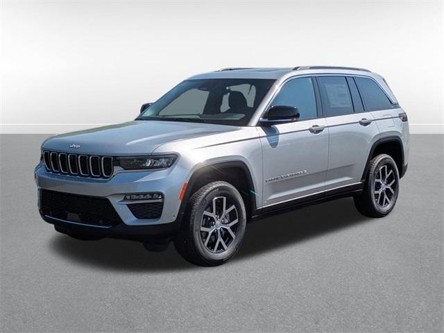 new 2025 Jeep Grand Cherokee car, priced at $52,935