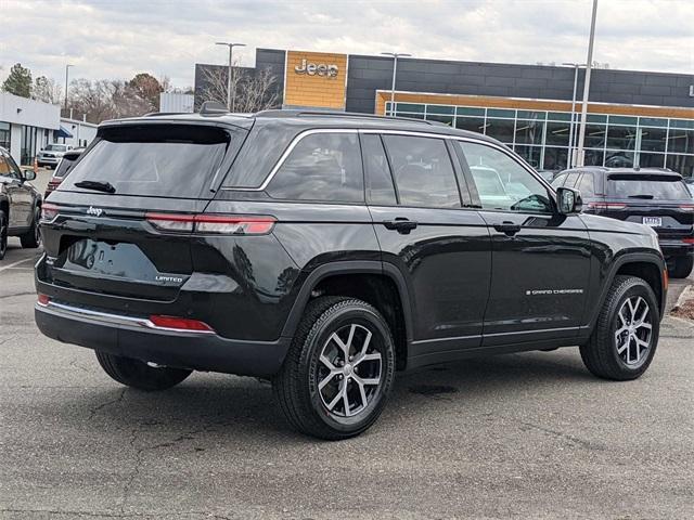 new 2024 Jeep Grand Cherokee car, priced at $44,445