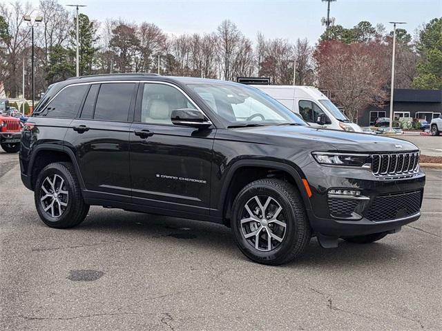 new 2024 Jeep Grand Cherokee car, priced at $44,445