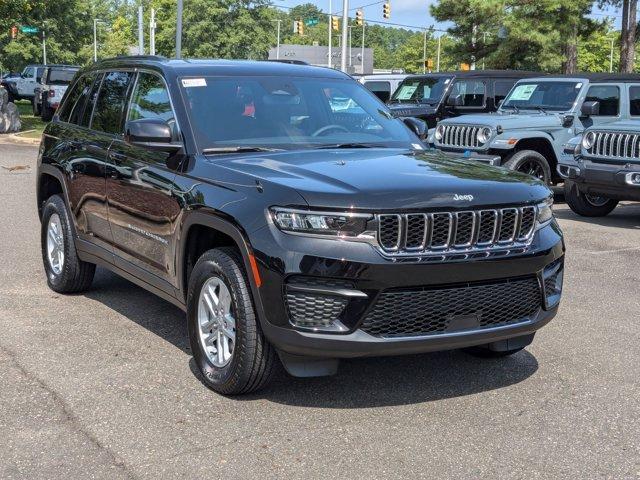 new 2024 Jeep Grand Cherokee car, priced at $42,220