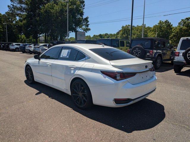 used 2020 Lexus ES 300h car, priced at $35,988