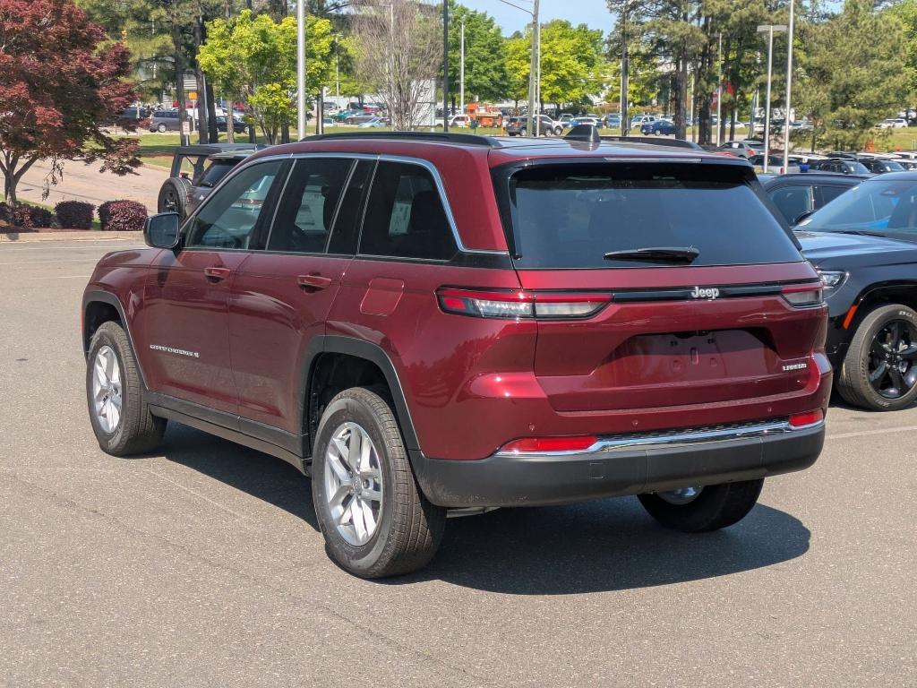 new 2025 Jeep Grand Cherokee car, priced at $42,170