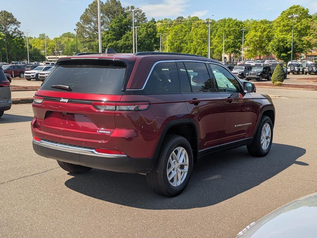 new 2025 Jeep Grand Cherokee car, priced at $42,170