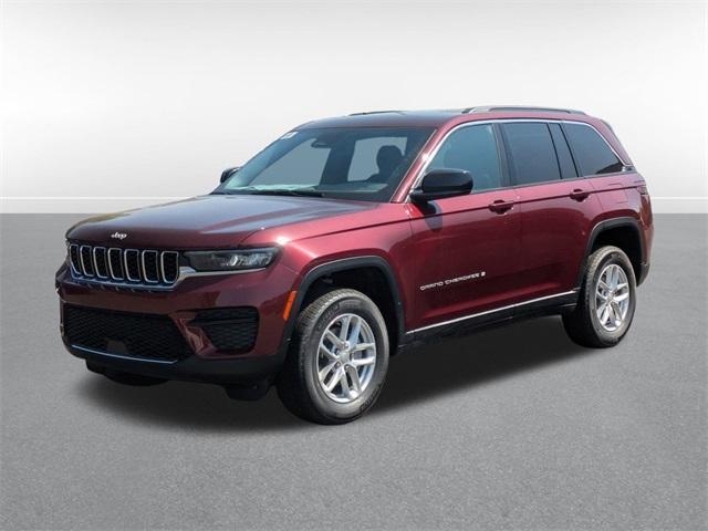 new 2025 Jeep Grand Cherokee car, priced at $42,170