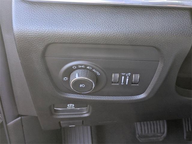 new 2025 Jeep Grand Cherokee car, priced at $63,365