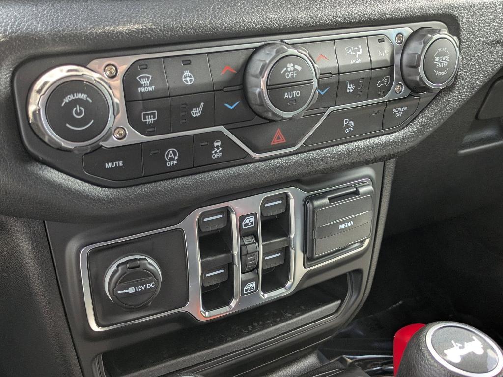 new 2025 Jeep Wrangler car, priced at $51,145