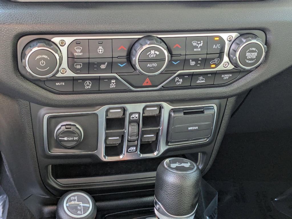 new 2025 Jeep Wrangler car, priced at $51,145